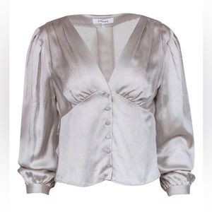 FRAME - silk blouse in silver with V-neckline and front button details